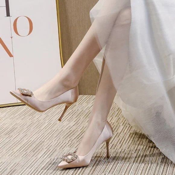 Rhinestone satin point-toe pumps - Picture 4 of 7